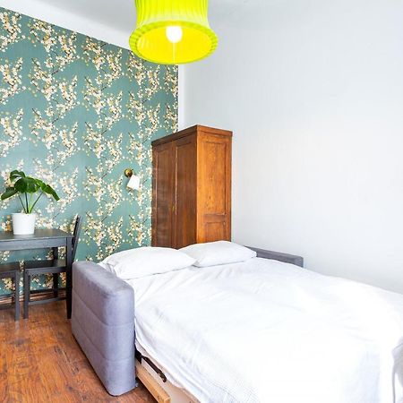 Lupolo Apartments Skwerowa Краков Экстерьер фото